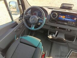 MERCEDES-BENZ Sprinter 519