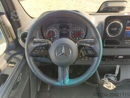 MERCEDES-BENZ Sprinter 519