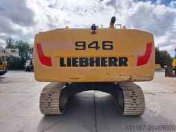 Liebherr R946LC (Lifting Cab)