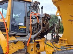 Volvo A30G(2pieces available)