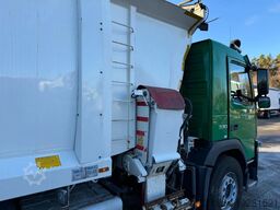 Volvo FM 330 RHD, 2-compart, & tipper, 2014