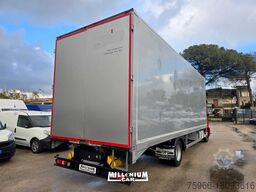 IVECO 120E22 FURGONE 7,70 KM 180000 2018