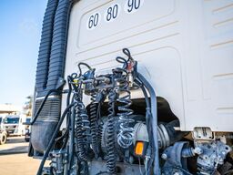 VOLVO FMX 460 GLOB + HYDR