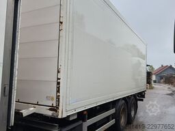 SCANIA P410 6x2 Kühlkoffer mit lbw + Anhänger Bj 2015