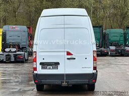 RENAULT Master DCI 135 4x2