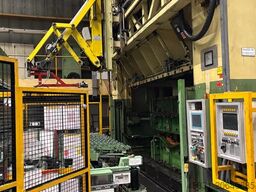 Weingarten/Schuler 1x ZS1600.48  &  3x P4E2 SQB 1000 & 1xDPQV4-1000