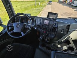MERCEDES-BENZ ANTOS 2633