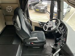 Mercedes-Benz Actros 1840 Streamspace / 733 dkm / Full Spoile...