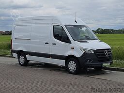 MERCEDES-BENZ SPRINTER 317 L2H2 Mbux10 LED