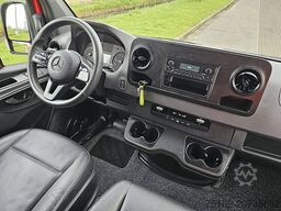 MERCEDES-BENZ SPRINTER 214
