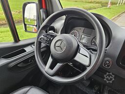 MERCEDES-BENZ SPRINTER 214