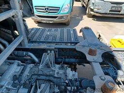 MERCEDES-BENZ Actros 2542 / Volumen / German / wenig KM