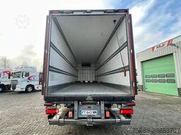 Renault T380 VF611M165MD003883, 388567 km, CARRIER, NA...