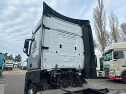 MERCEDES-BENZ Actros 1845 Mega Retarder ACC Spur. As. HU 3x