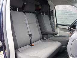 Volkswagen Transporter 2.0 TDI L2 EURO 6 - Airco - Cruise ...
