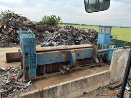 Taurus 500t hydraulic shear