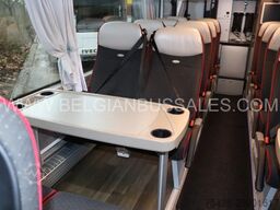 Neoplan Skyliner L