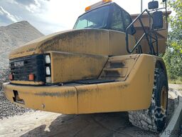 Caterpillar 740