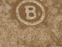 Brockhaus Spannweite 240 mm