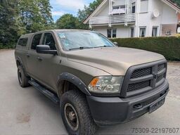 DODGE RAM 2500-Grün foliert-original Weiß - unfallfrei