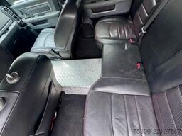 DODGE RAM 2500-Grün foliert-original Weiß - unfallfrei