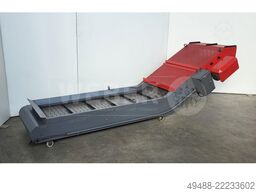 Amada Späneförderer