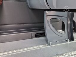 MERCEDES-BENZ 517Sprinter Lord Light 22 Sitzer Lagerfahrzeug S