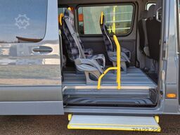 MERCEDES-BENZ 10 Sprinter Lord Light 22 Sitzer Vorlauffahrzeug