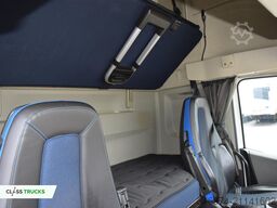 VOLVO FH 460 Globetrotter XL i-Save SideSkirts