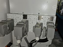 Arburg 630 H 2500-400 mit Multilift