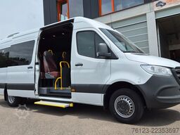 MERCEDES-BENZ 10 Sprinter Lord Light 22 Sitzer Vorlauffahrzeug