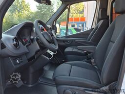 MERCEDES-BENZ 10 Sprinter Lord Light 22 Sitzer Vorlauffahrzeug