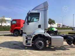 Ford Ford 4x2 Road 1833 Daycab