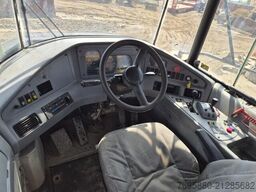 VOLVO A40E