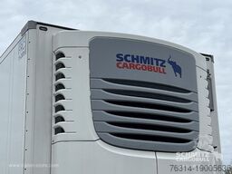 Schmitz Cargobull Tiefkühler Mega
