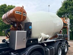 MAN 35.400 8x4 BB CH Betonmischer Liebherr 9 m³