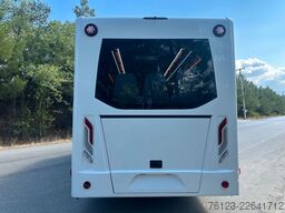 MERCEDES-BENZ 30 Sitzer Schul- Transferbus 519 Lagerfahrzeug