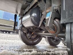 Schmitz Cargobull Tiefkühler Multitemp Doppelstock Ladebordwand