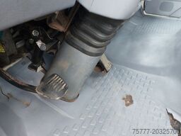 MITSUBISHI Fuso Canter  FE85 3,0l-EEV-Absetzkipper-AHK