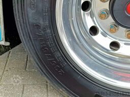 Volvo FH 500 Globetrotter XL Cartransporter Blyss Mod...