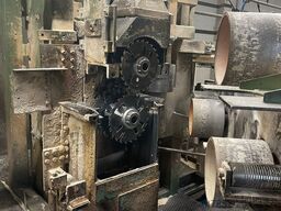 Komplettes Veisto Hewsaw Sägewerk Hewsaw R200+ NS200 2xStapelmaschinen