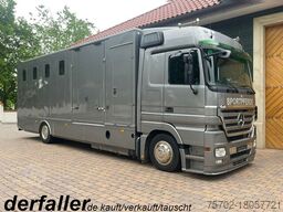Mercedes-Benz Actros 1841 Megaspace 8-9 Pferde