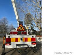 Volvo FM9 mit Bronto Skylift E22ALR Arbeitsbühne