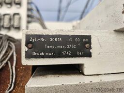 Krauss Maffei KM 800-5000 MC