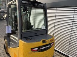 Jungheinrich EFG S 30- 650 DZ