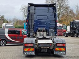 Volvo FH 13.500 Globetrotter 6x2 - PTO/Hydraulic - Fu...