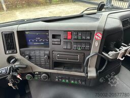 Volvo FM 450 Globetrotter, Night-Airco, VALID ADR (FL...