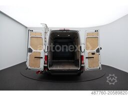 VOLKSWAGEN Crafter 35 Automatik *Glastransporter* KAMERA 94