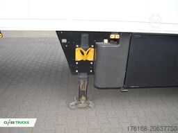 SCHMITZ CARGOBULL SKO FP 60 ThermoKing SLXi 300
