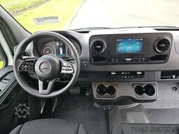 MERCEDES-BENZ SPRINTER 515 CDI 43 AUT. LAADKLEP